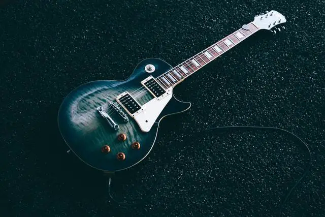 Gibson Les Paul Electric Guitar